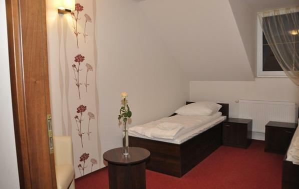 Hotel Dworek Anna Podgora Pokoj fotografie