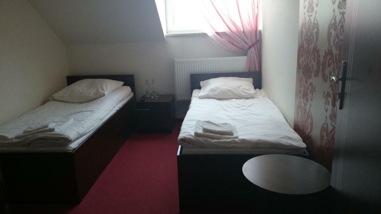 Hotel Dworek Anna Podgora Pokoj fotografie